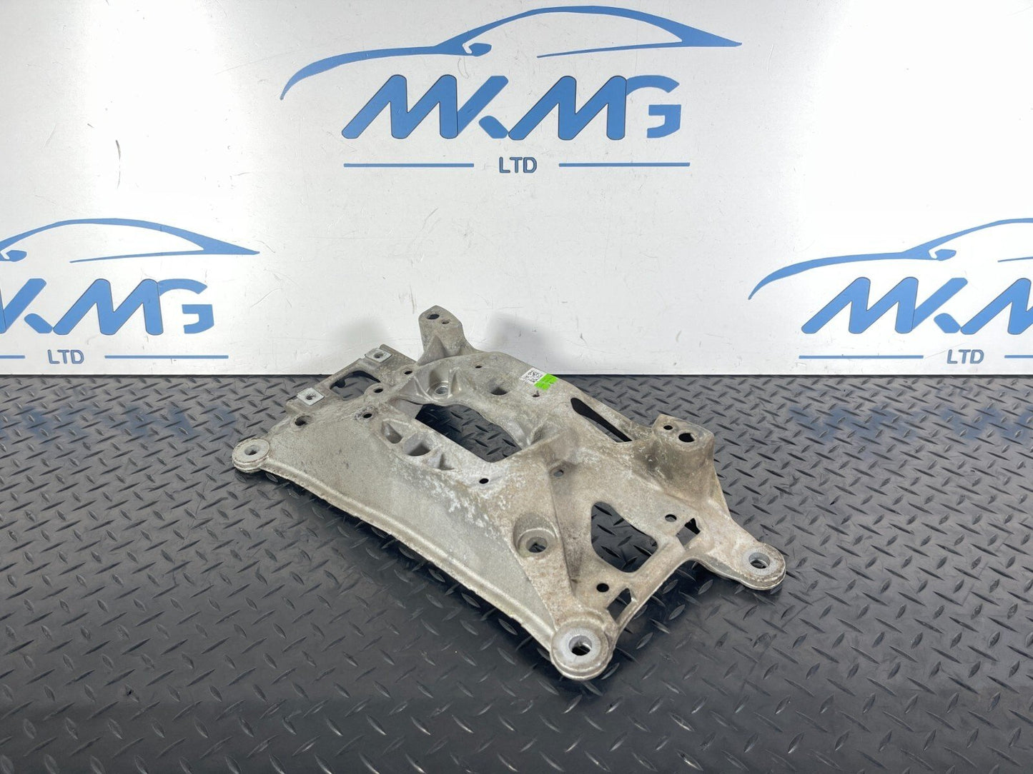 16-23 AUDI A5 F5 SPORTBACK S-LINE GEARBOX MOUNT BRACKET 8W0399262AE