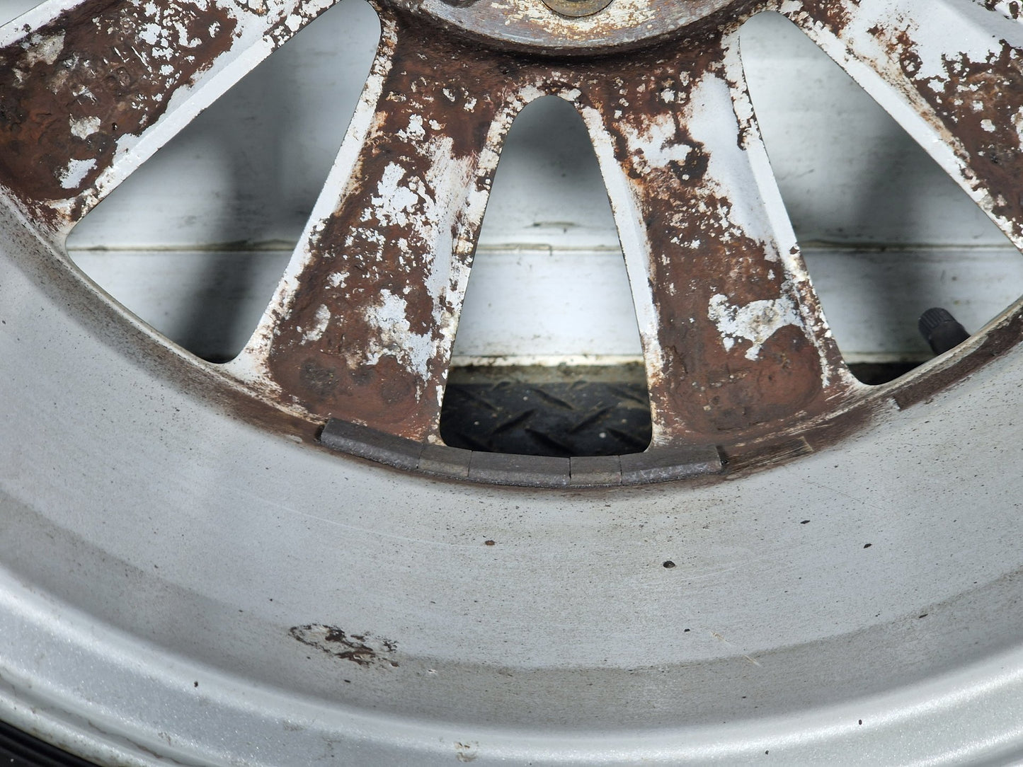 Vauxhall Meriva MK2 16" Alloy Wheel with Tyre 3mm 205/55/16