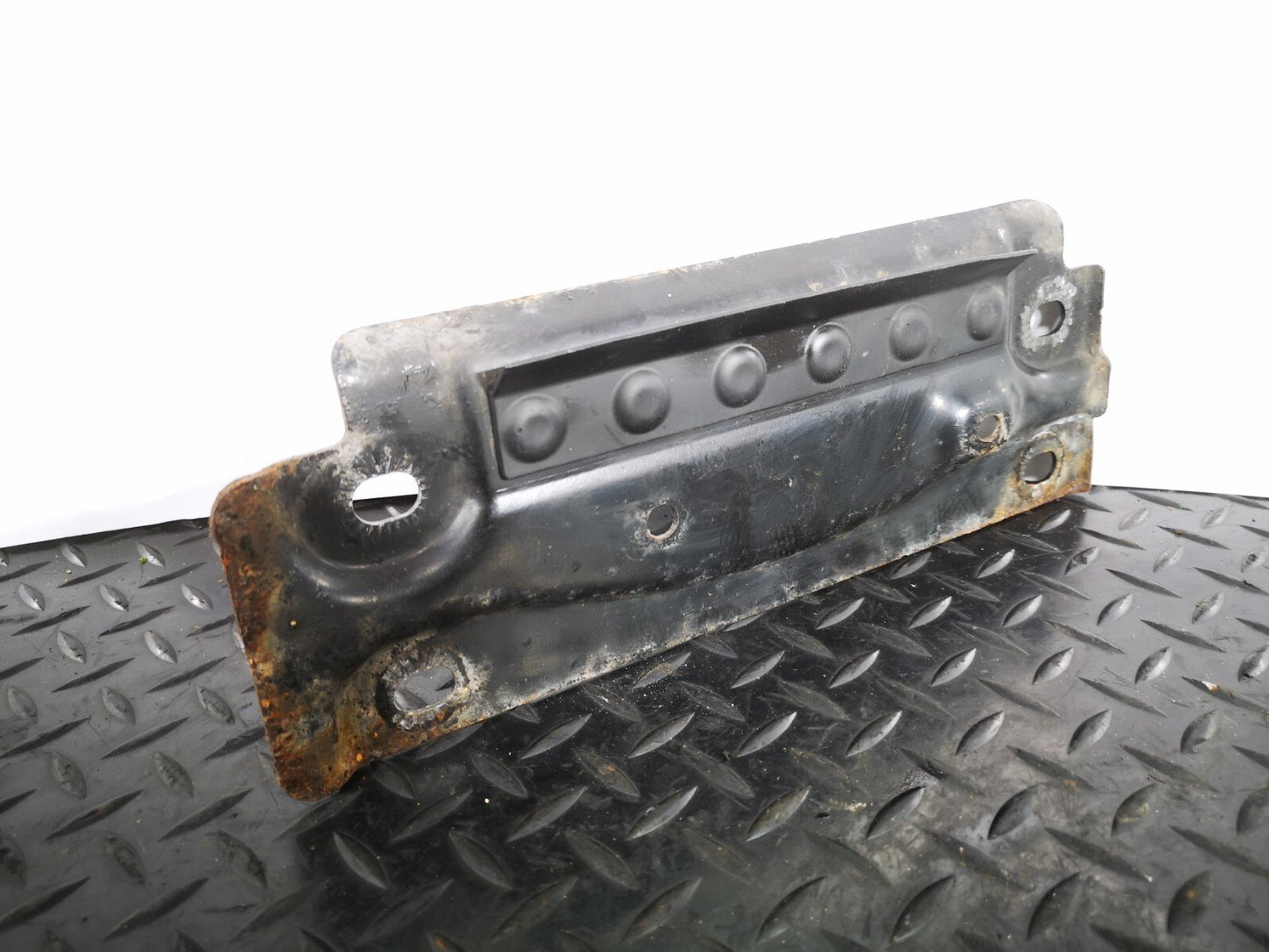 16-19 AUDI A4 B9 S-LINE GENUINE 2.0TDI MUFFLER MOUNT BRACKET PLATE 8W0803183A