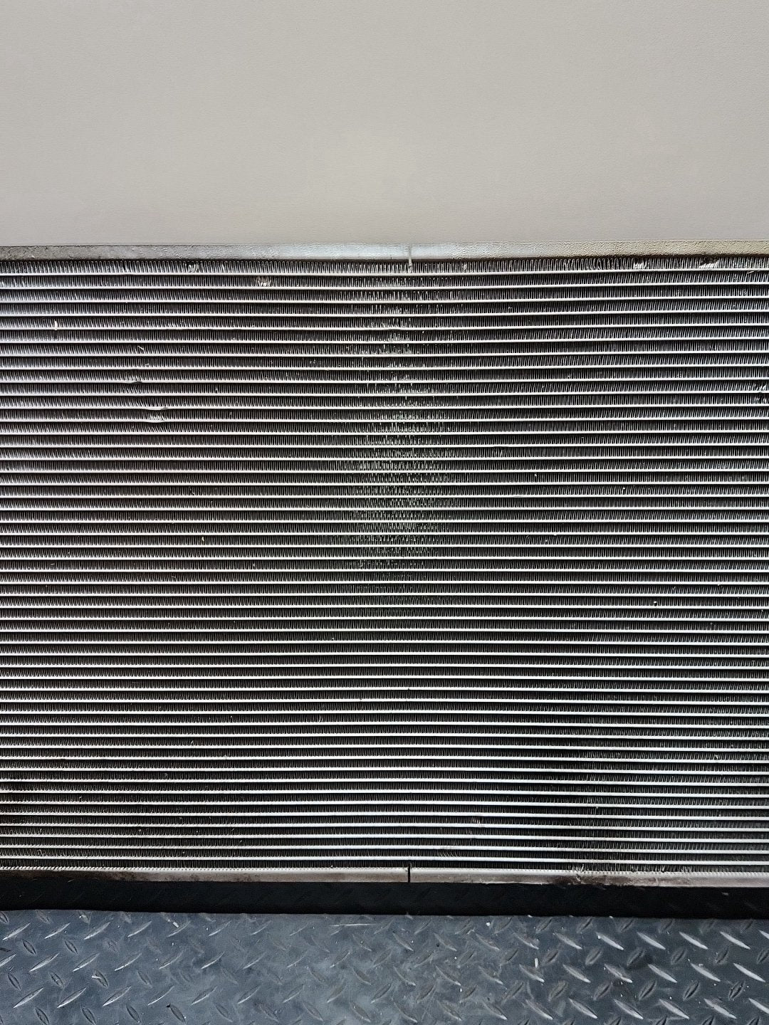 Mitsubishi Lancer 2L Diesel 103kw BKD Genuine Cooling A/C Air Con Radiator