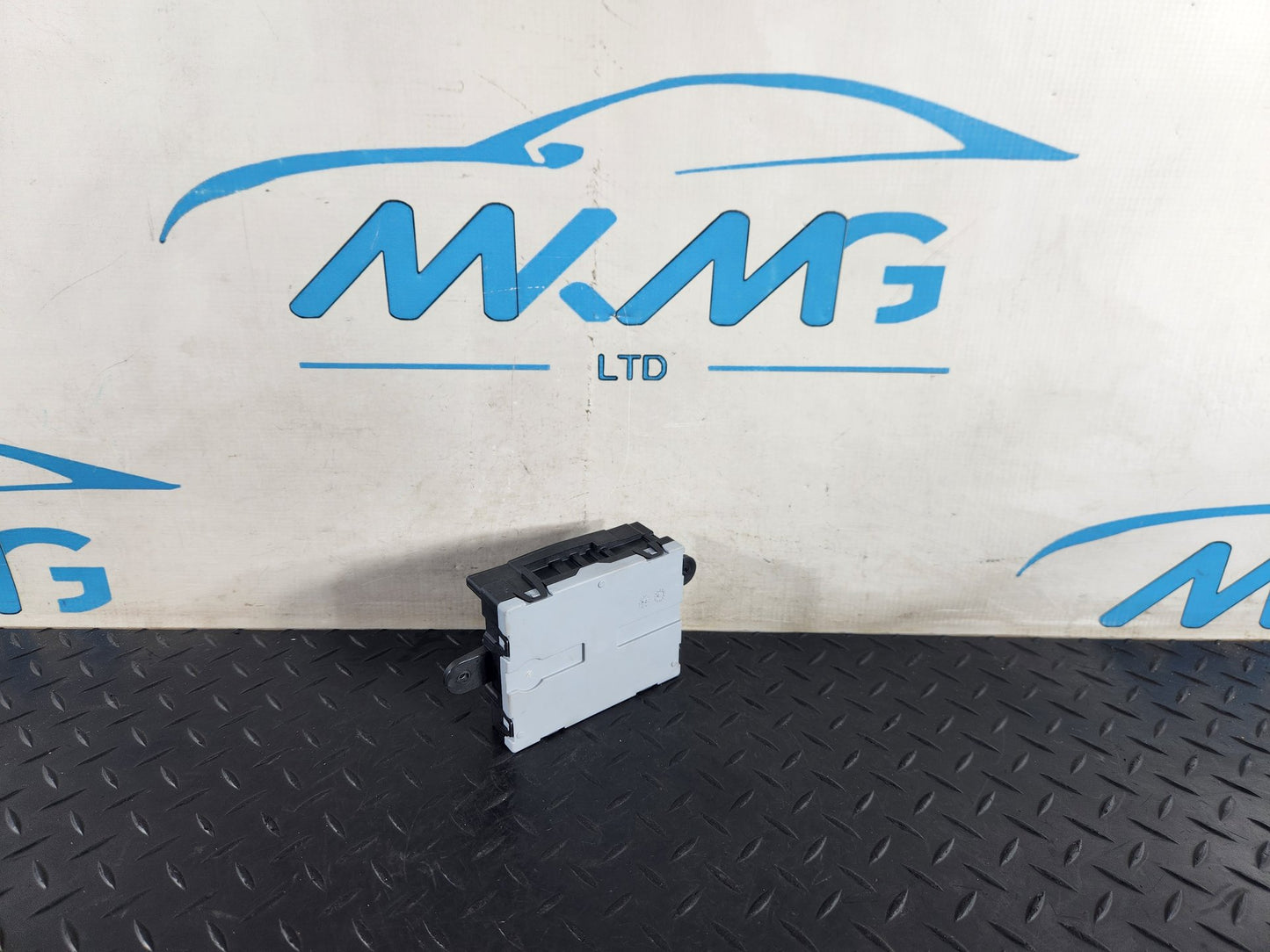 Range Rover Evoque L551 Front Passenger Side Door Control Unit M8E2-14D617-AC