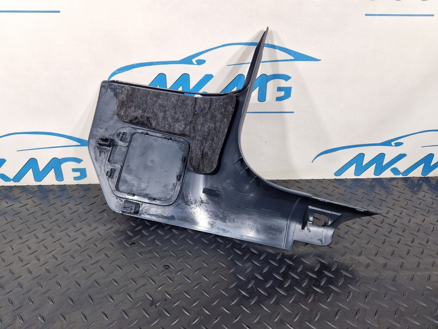 16-24 AUDI A5 F5 COUPE GENUINE GENUINE FRONT LEFT A-PILLAR TRIM 8W6867271