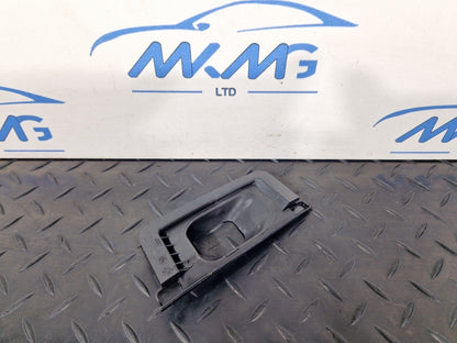 16-19 AUDI A4 B9 GENUINE FRONT RIGHT REINFORCEMENT BEAM SEAL 8W0819142A