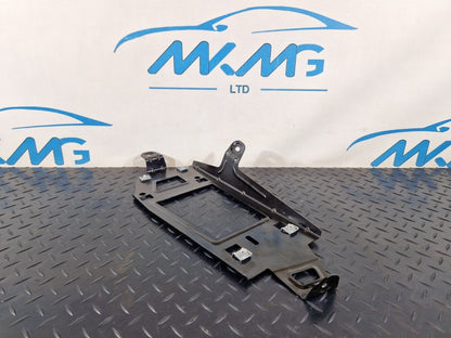 10-15 AUDI Q7 4L OEM REAR RIGHT O/S AMPLIFIER HOLDER MOUNT BRACKET 4L0035464F