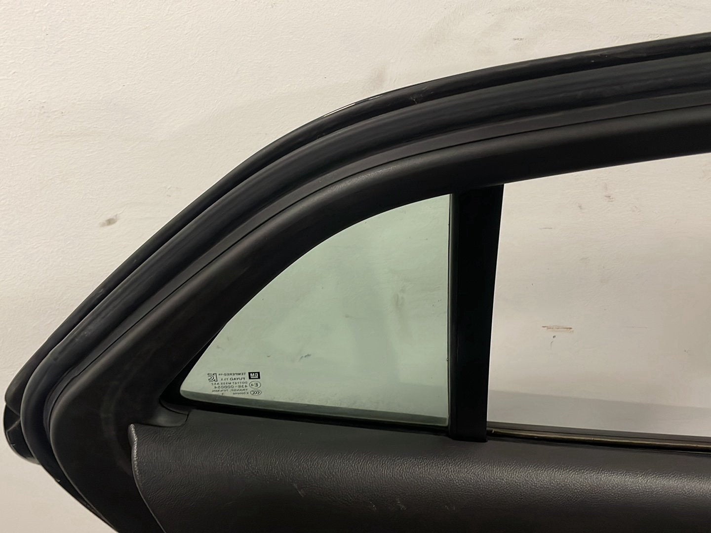 Vauxhall Mokka MK1 (G1U0) SUV Rear Left N/S Passenger Complete Door in Black GAR