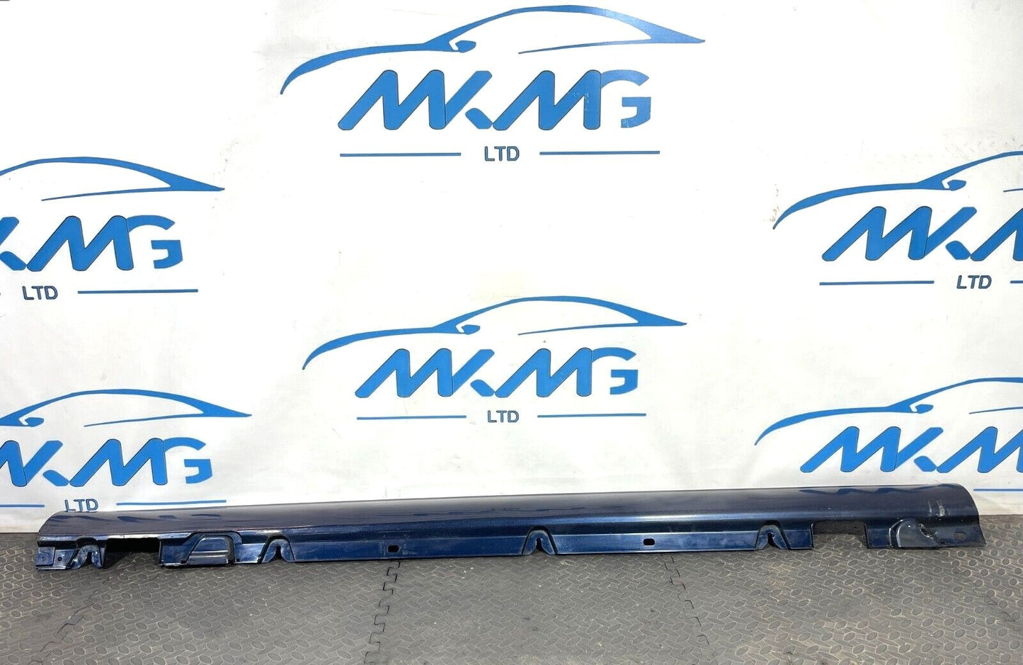 14-21 MERCEDES C CLASS W205 RIGHT DRIVER SIDE SKIRT A2056907002 A2056907202