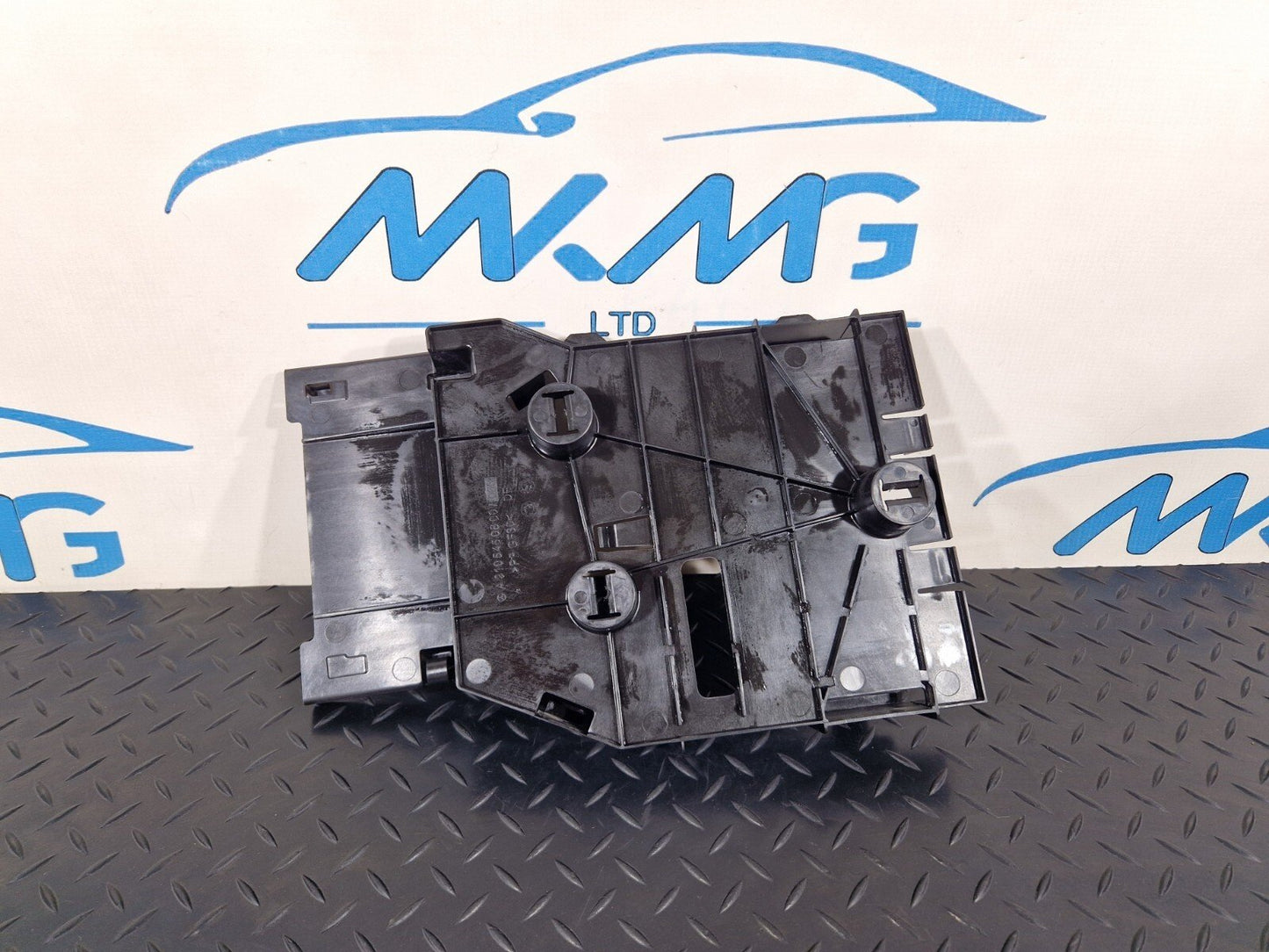 MERCEDES BENZ SPRINTER W907 W910 MODULE UNIT BRACKET HOLDER MOUNT A9105450800