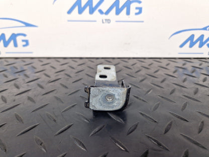 Audi A49 B9 Genuine Front Left N/S Passenger Wing Bracket 8W0821433B