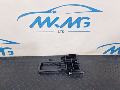 18-ON MERCEDES BENZ SPRINTER W907 OEM BATTERY HOLDER BRACKET A9065410400