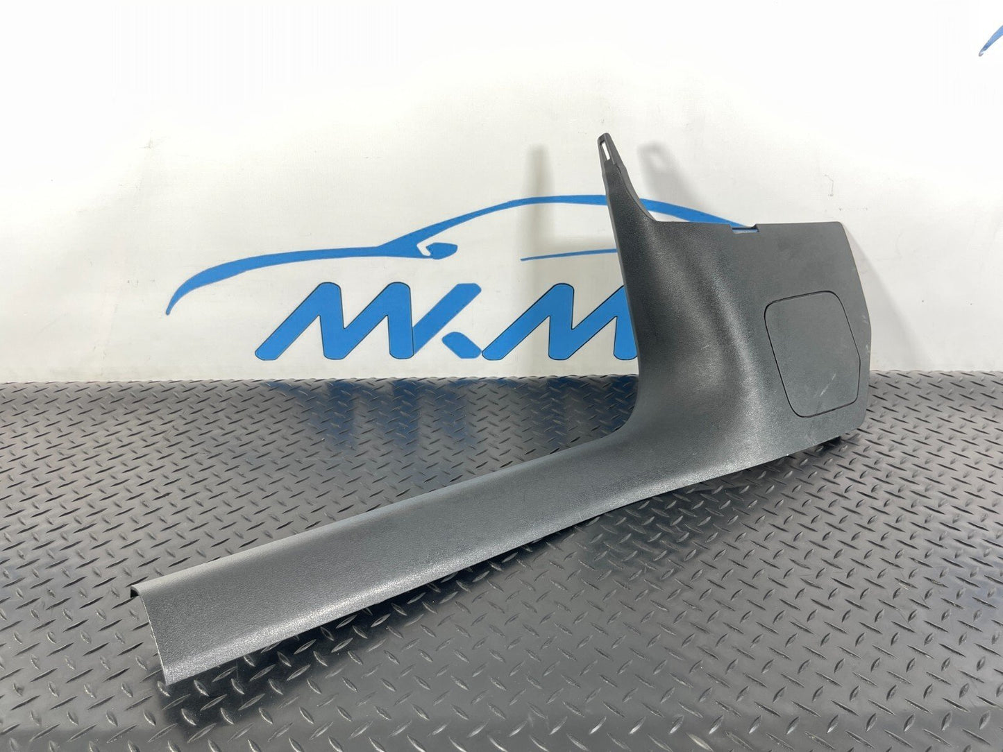 16-19 AUDI A4 B9 GENUINE FRONT LEFT SIDE FOOTWELL TRIM COVER 8W2867271