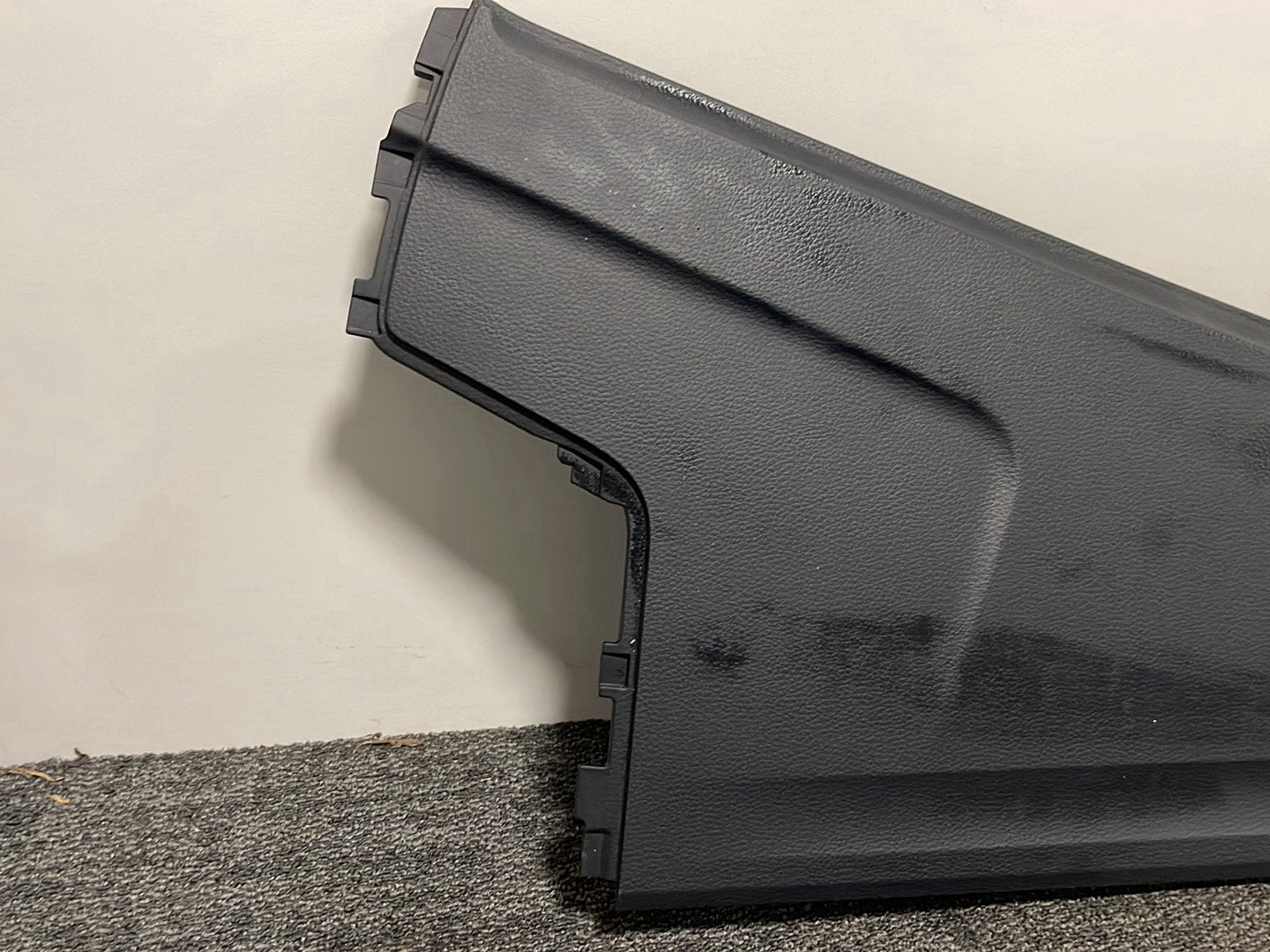 Audi Q7 4M Genuine Right O/S Driver Centre Console Side Trim 4M0863306