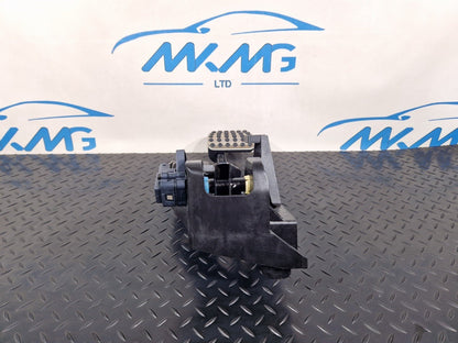 19-ON MERCEDES BENZ CLA C118 GENUINE BRAKE PEDAL ASSEMBLY A2472903800