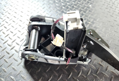 11-19 MERCEDES BENZ ML W166 GENUINE BRAKE PEDAL ASSEMBLY A1662900301