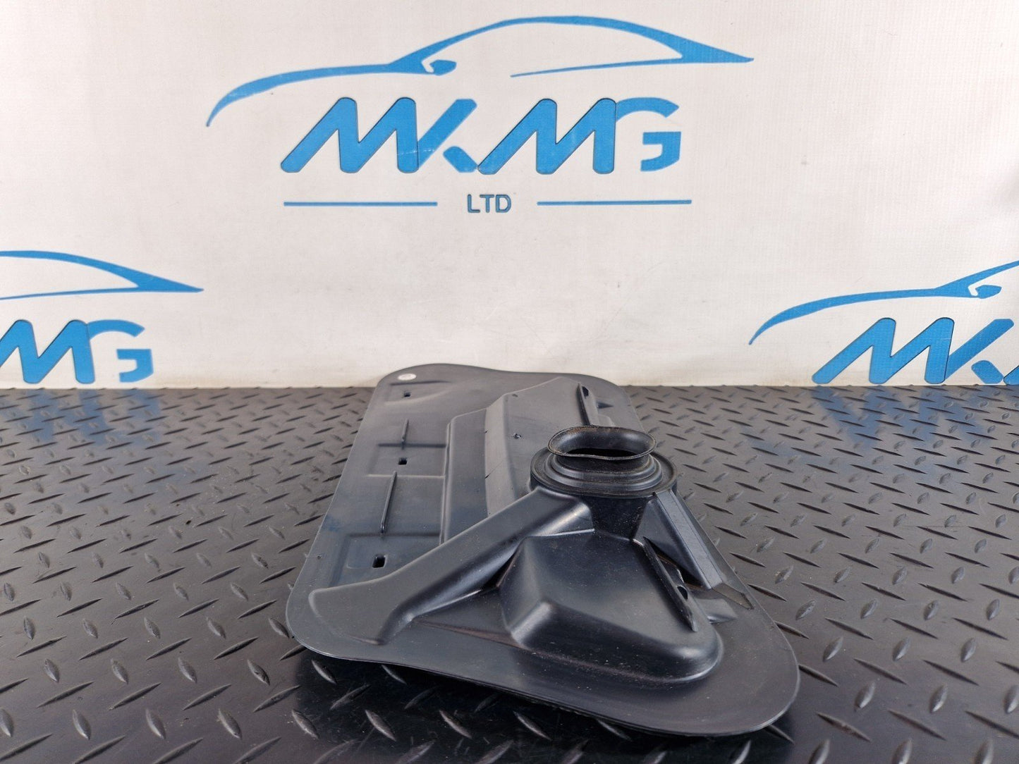 mercedes benz Unknown Part Type A1668801205