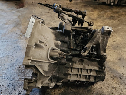 Volvo S40 2L Petrol B4204S3 Speed Manual Transmission Gearbox 30787878