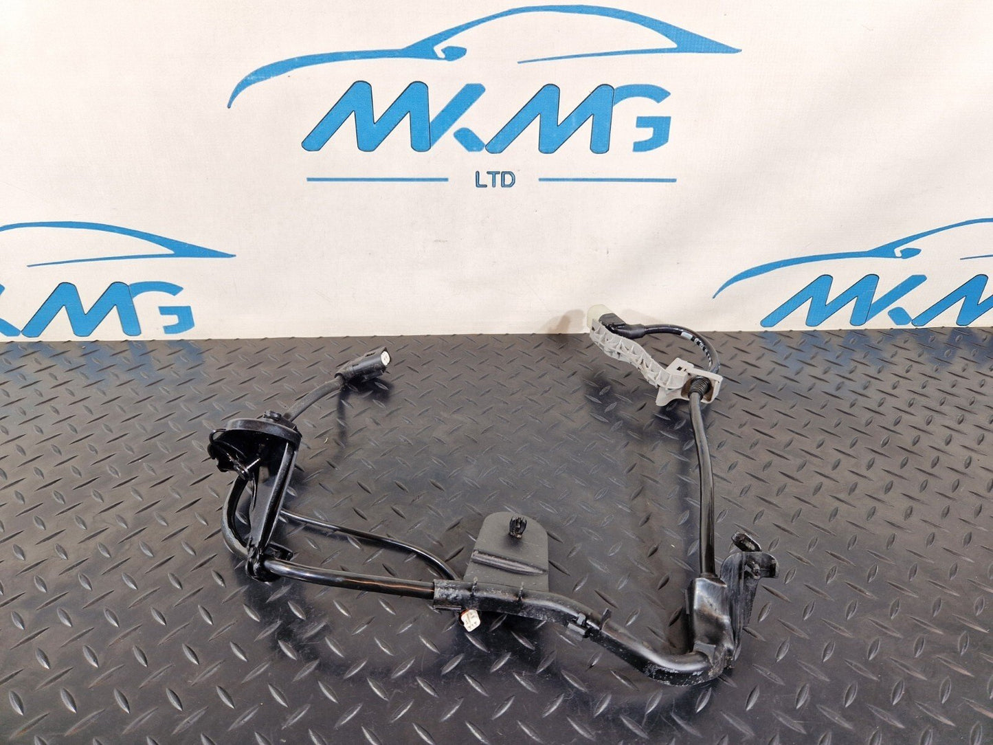 18-ON MERCEDES BENZ A CLASS W177 REAR LEFT N/S/R ABS WIRING LOOM A2475401100