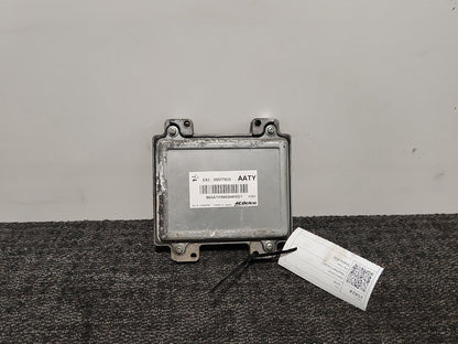 Vauxhall Corsa MK3 (D)(4400) Hatchback Engine Control Unit ECU 55577835 12636386