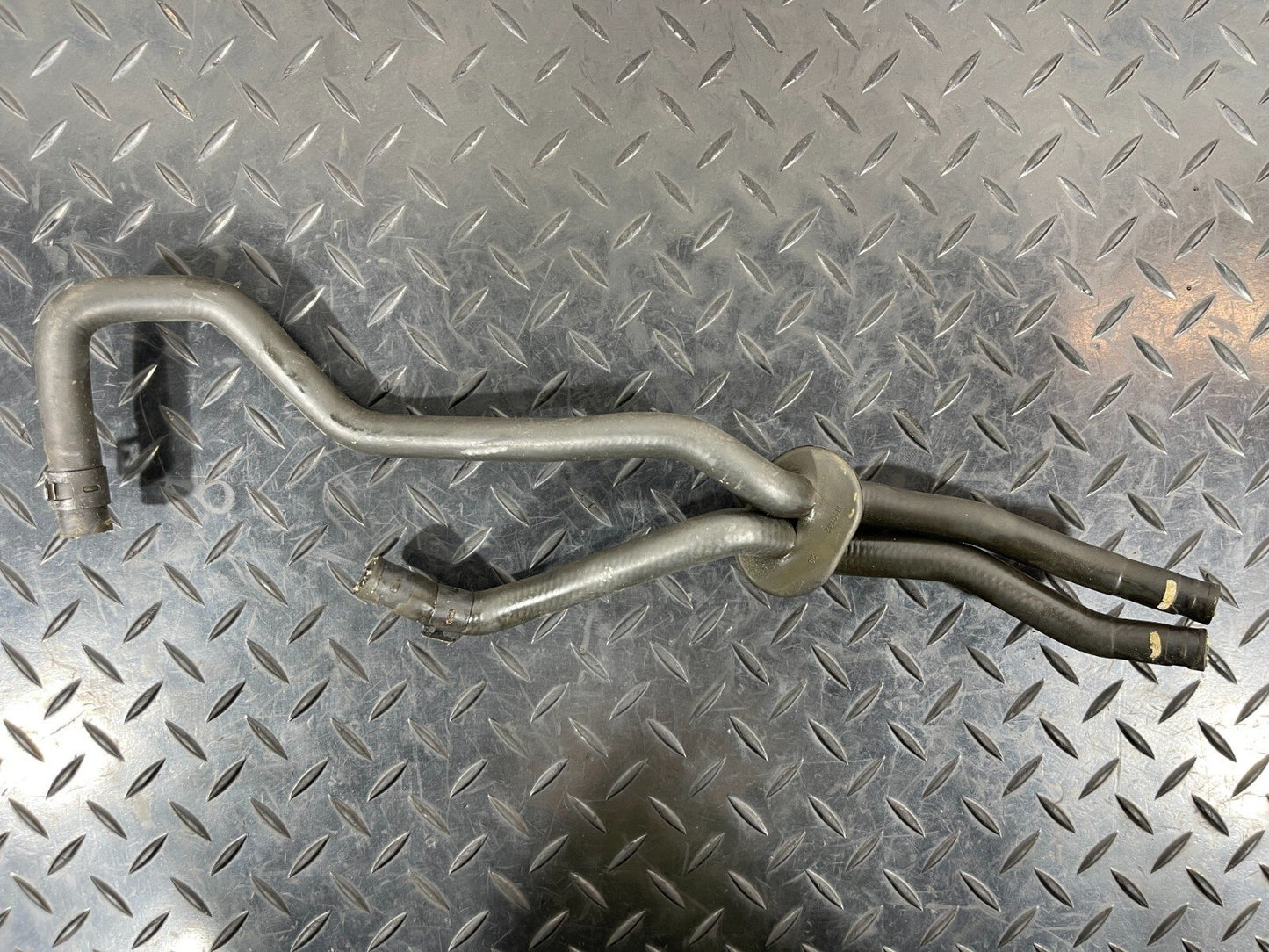 14-21 MERCEDES BENZ C300h W205 AD BLUE COOLING FEED RETURN LINE A2055012891