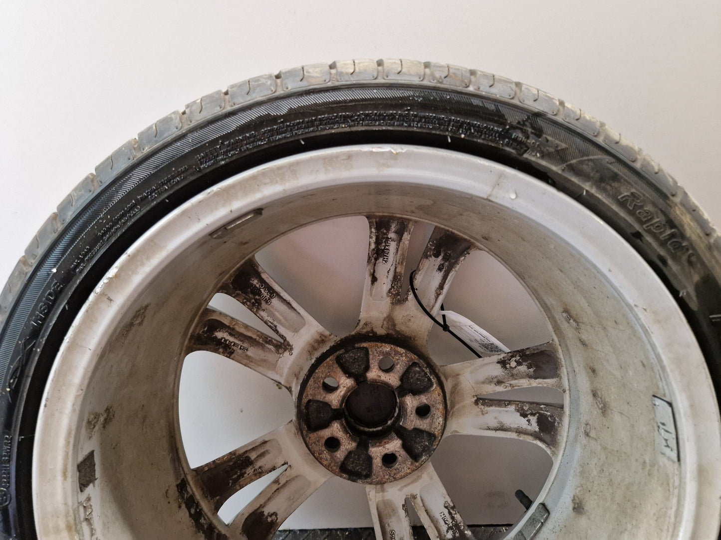 Seat Ibiza MK4 FL 6J 17" Alloy Wheel with Tyre 215/40/17 ~5mm