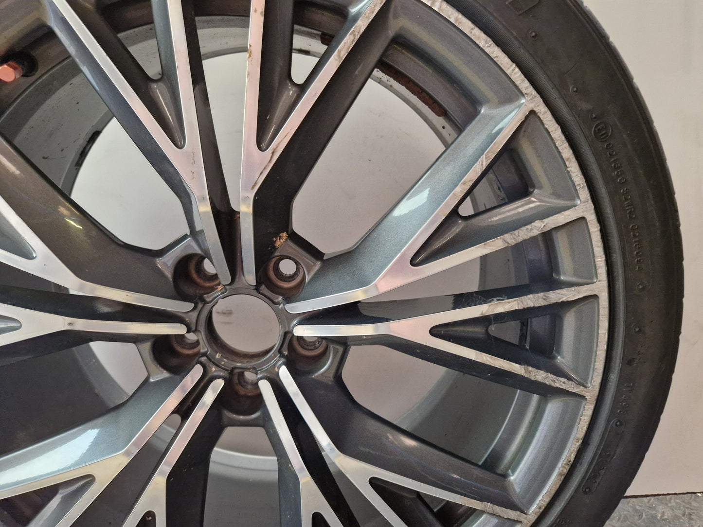 Audi A7 4G 20" Alloy Wheel with Tyre 265/35/20 ~5mm 4G8601025AE
