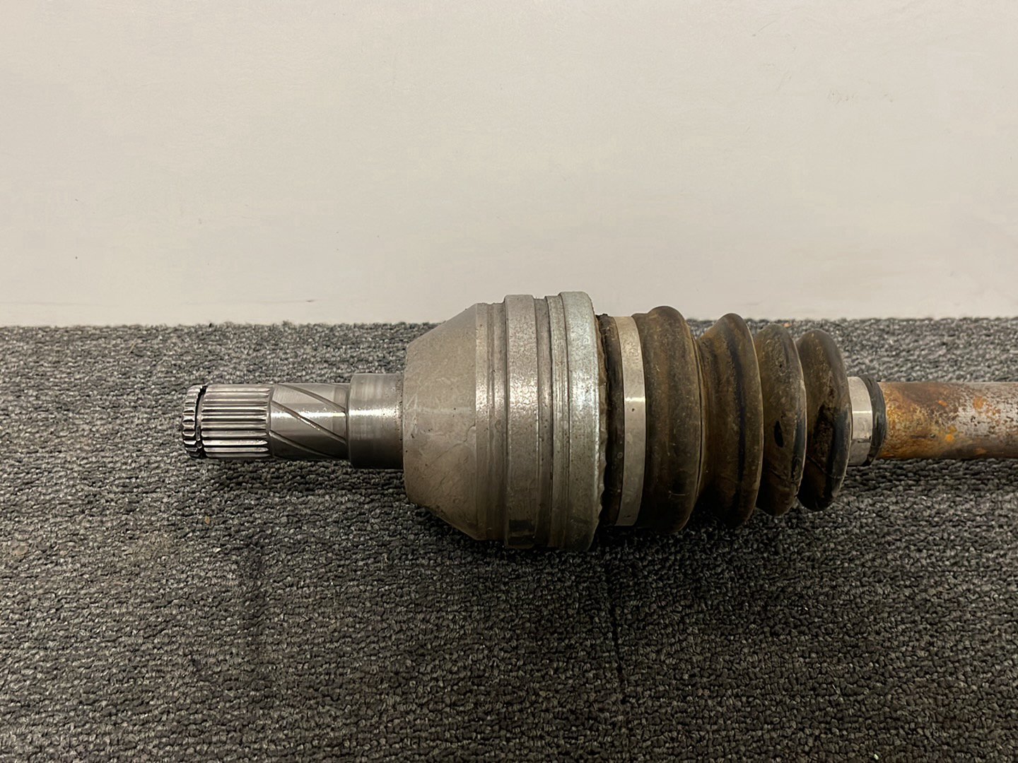 Vauxhall Zafira MK3 (C) (A3470) MPV Genuine Left N/S Passenger Driveshaft