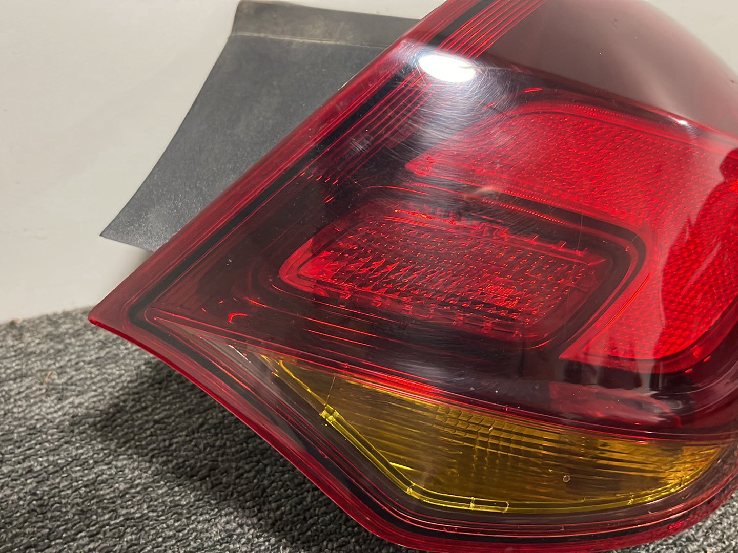 2010 Vauxhall Astra MK3 (D) (61VO) Genuine Rear Right O/S Driver Tail Light