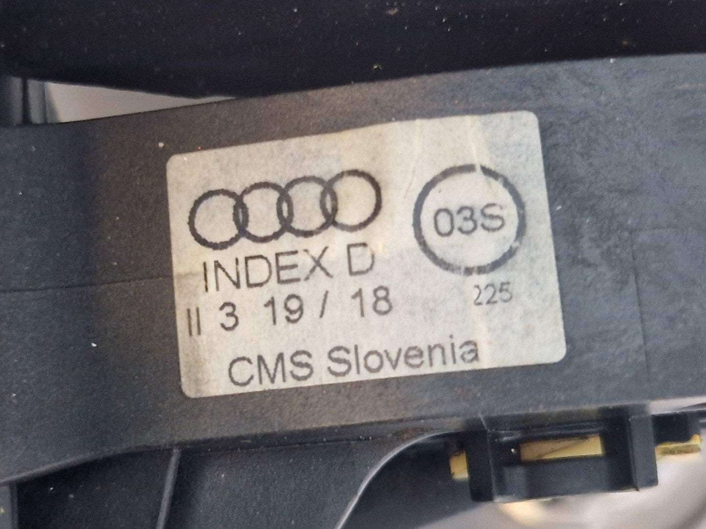 16-19 AUDI A4 B9 GENUINE BRAKE & CLUTCH PEDAL BOX ASSEMBLY 8W2721117 8W2721316