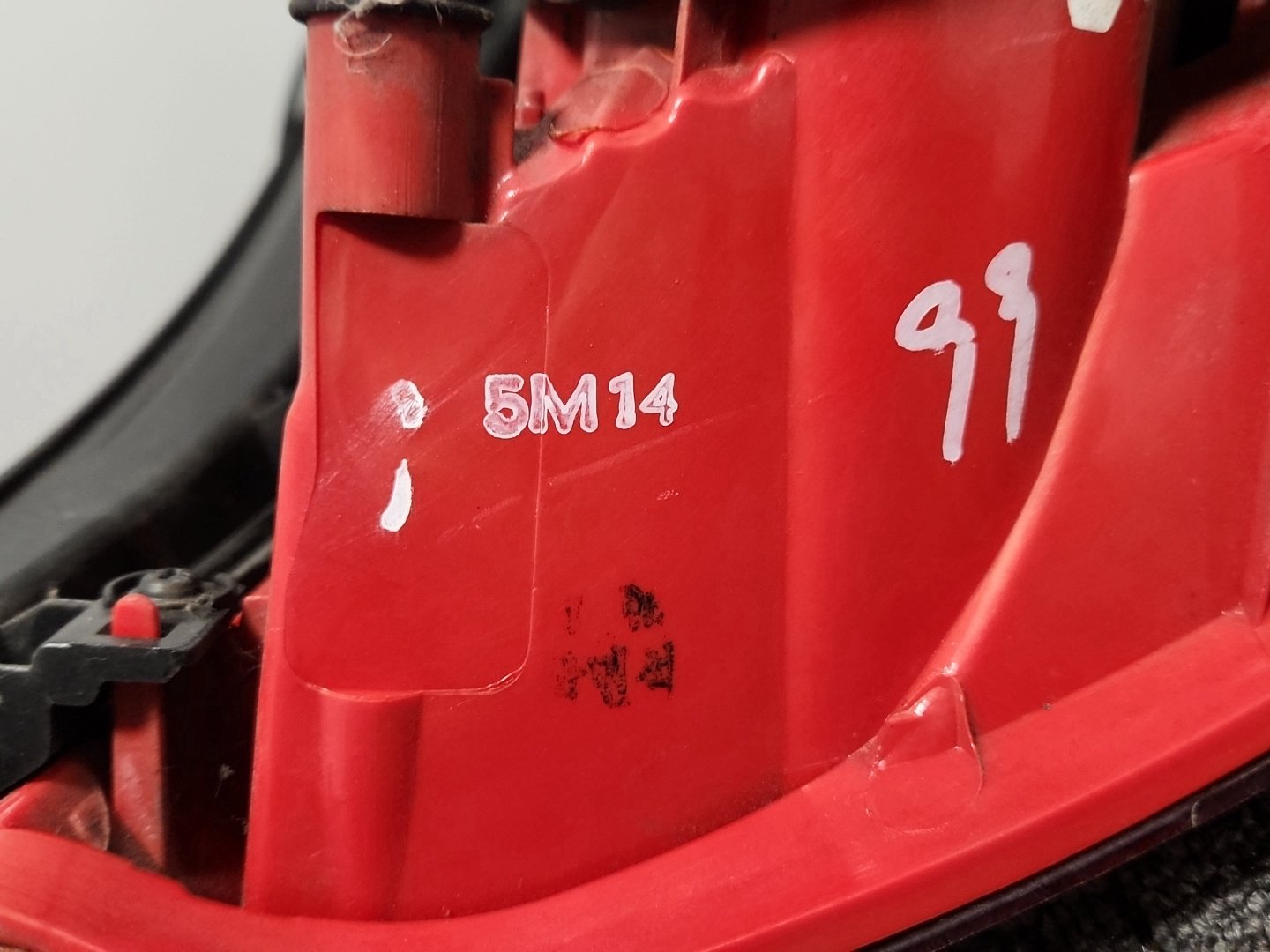 2016 Vauxhall Mokka MK1 (G1U0) Genuine Rear Left Passenger Tail Light 42435941