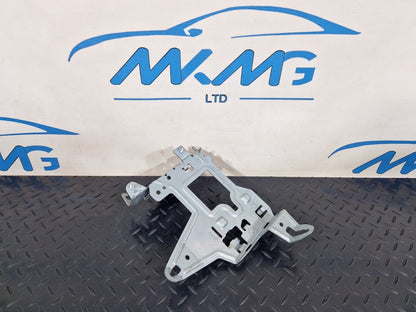 14-21 MERCEDES BENZ C300h W205 FUSE BOX RELAY HOLDER BRACKET A2055451740