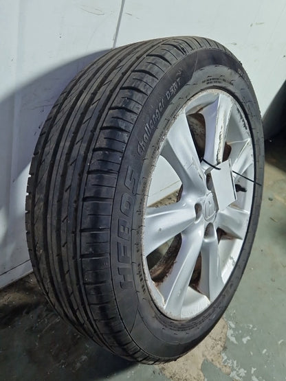 2010 Honda Insight MK2 (ZE2) 16" Alloy Wheel with Tyre 195/55/16 ~7mm