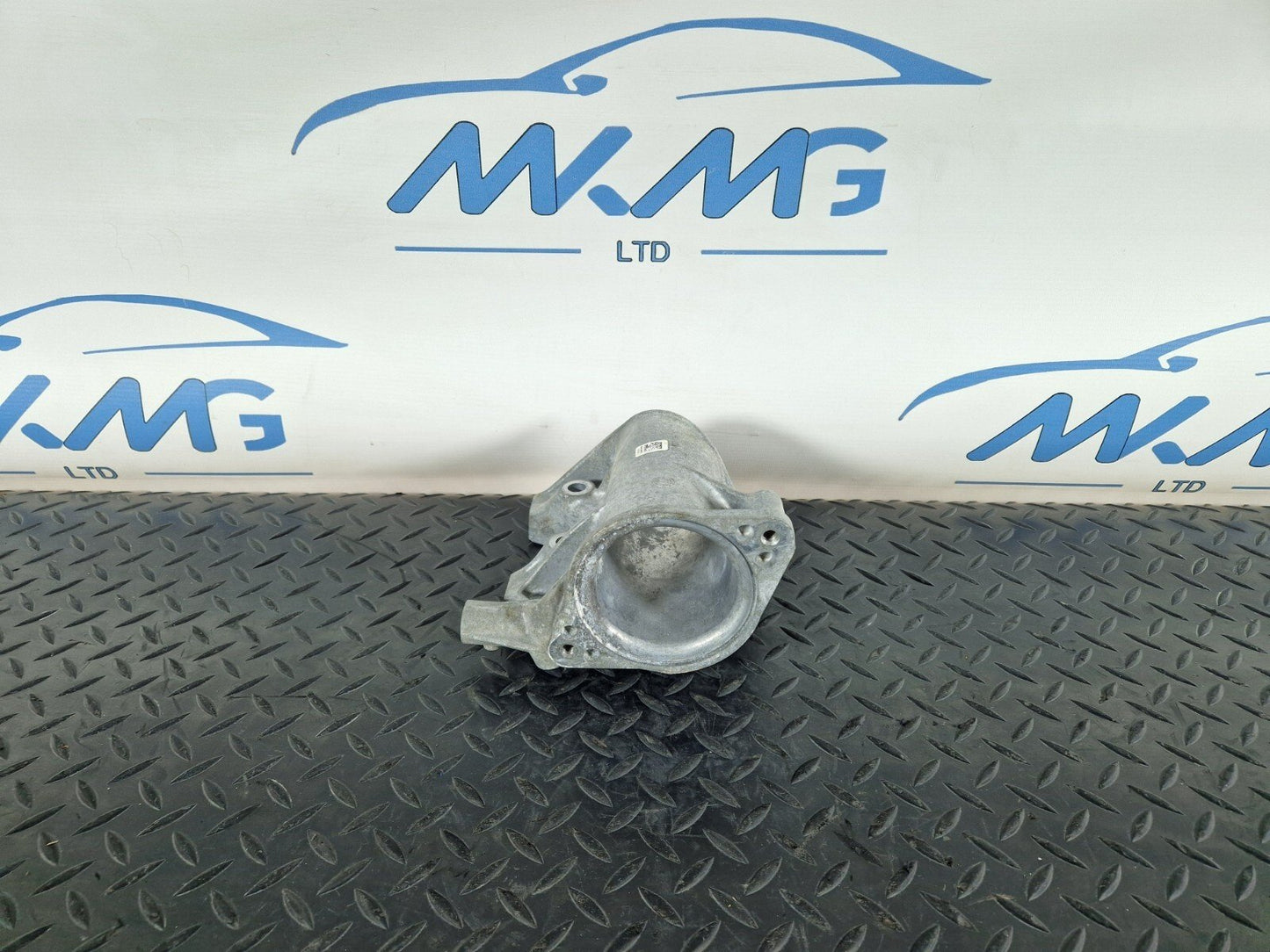 19-ON MERCEDES BENZ A CLASS W177 ENGINE BEARING BRACKET SUPPORT A6542200031