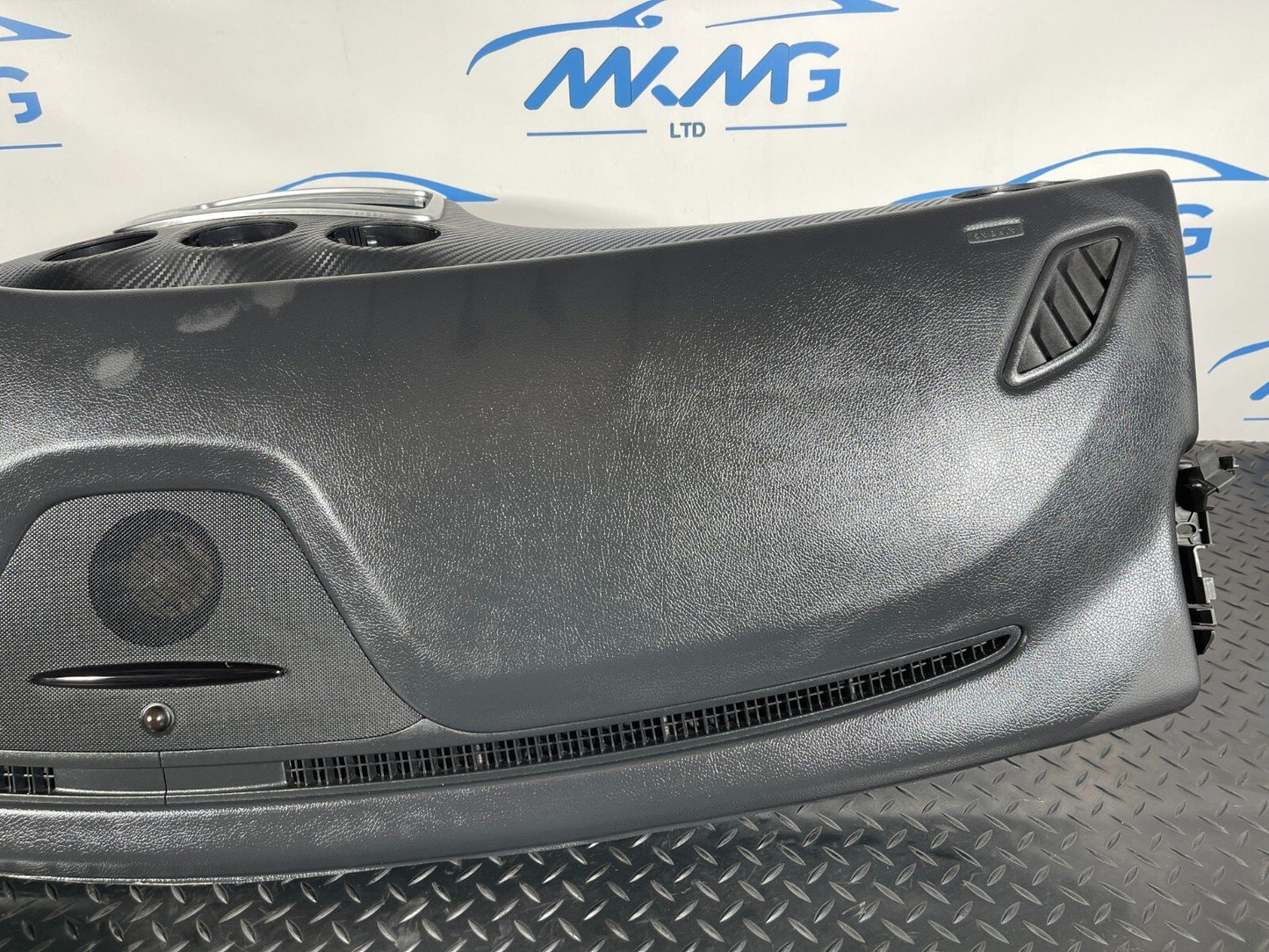12-18 MERCEDES BENZ W176 DASHBOARD WITH PASSENGER SIDE AIR BAG 17668017879