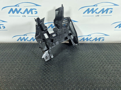 Mercedes-Benz Unknown Part Type A2056801004