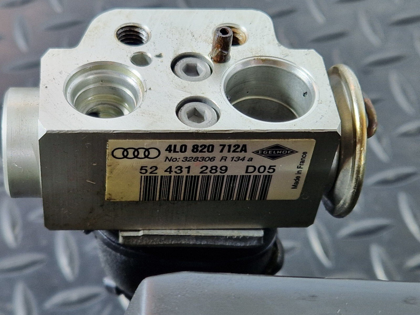 10-15 AUDI Q7 4L GENUINE INTERIOR REAR HEATER FAN BLOWER MOTOR BOX 4L0820004E