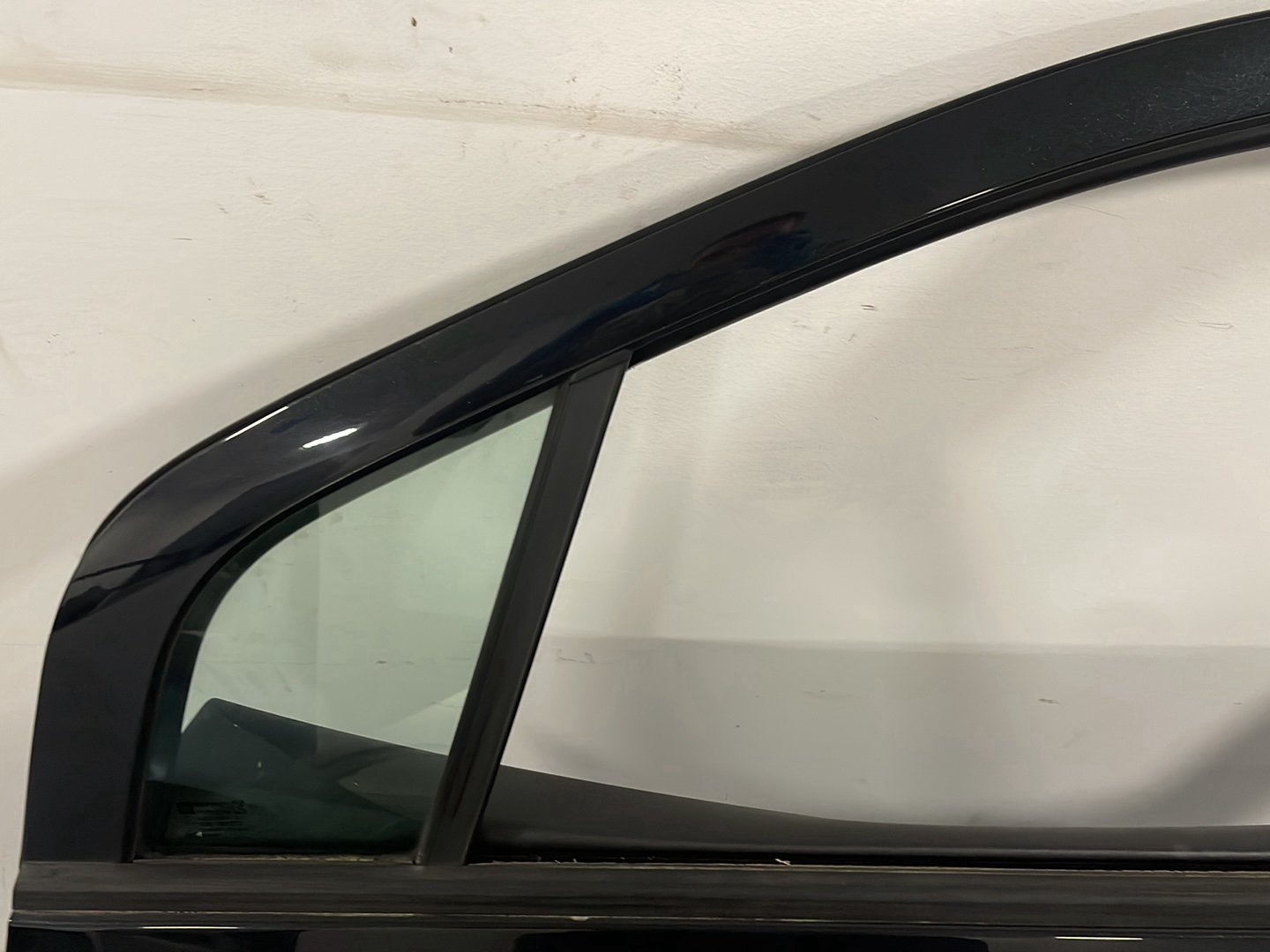 Vauxhall Mokka MK1 (G1U0) SUV Front Left NS Passenger Complete Door in Black GAR