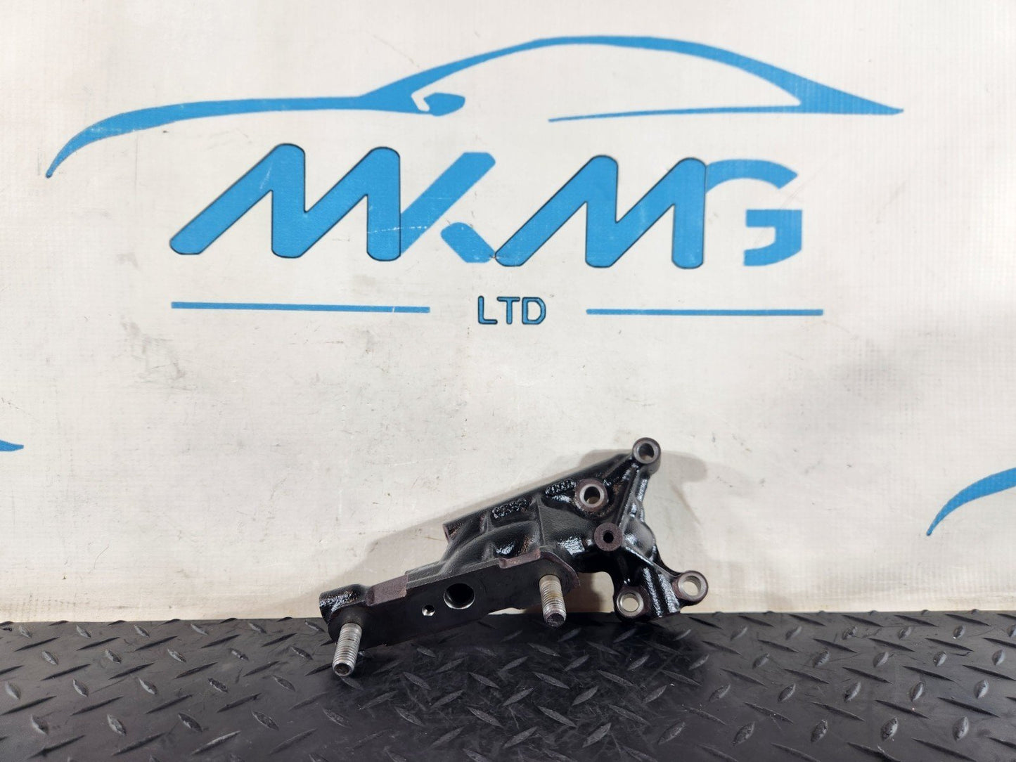 16-20 AUDI Q7 4M 3.0 TDI V6 TURBO BRACKET MOUNT HOLDER 059145105AC