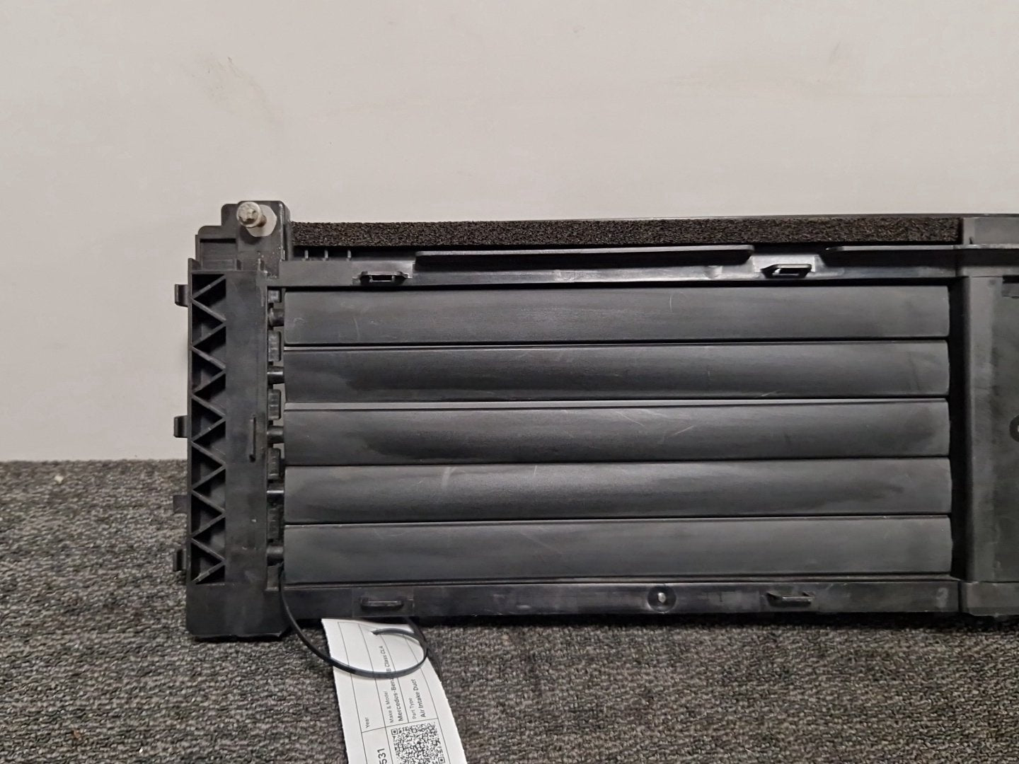 Mercedes-Benz A Class OEM Front Lower Air Regulation Intake Duct A1775008000
