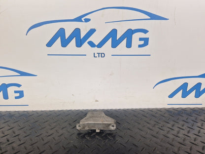 14-21 MERCEDES BENZ C300h W205 INTAKE MANIFOLD CARRIER BRACKET A6510983239
