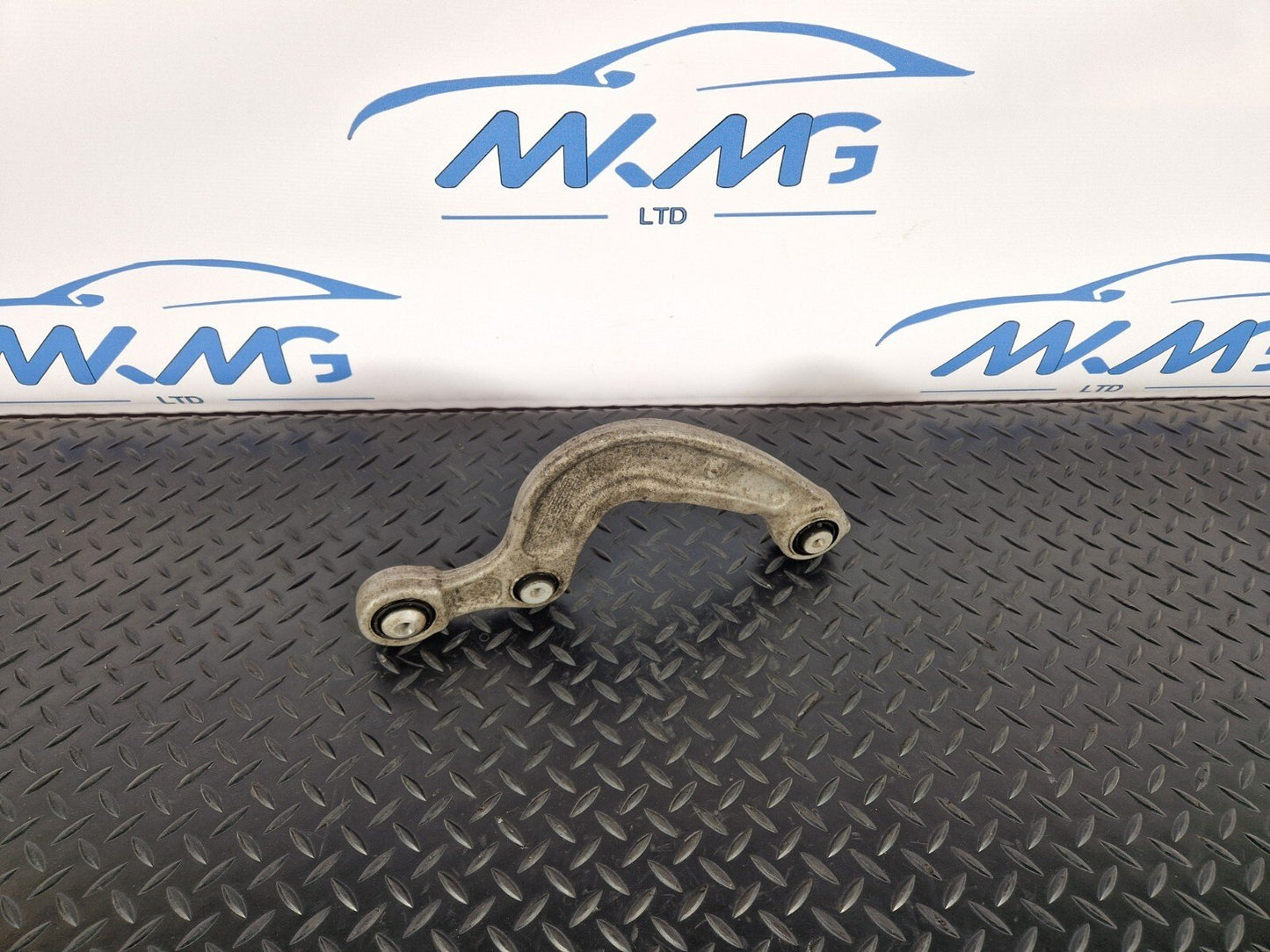 GENUINE AUDI A4 B9 A5 S5 F5 REAR LEFT OR RIGHT CONTROL ARM 8W0505361E