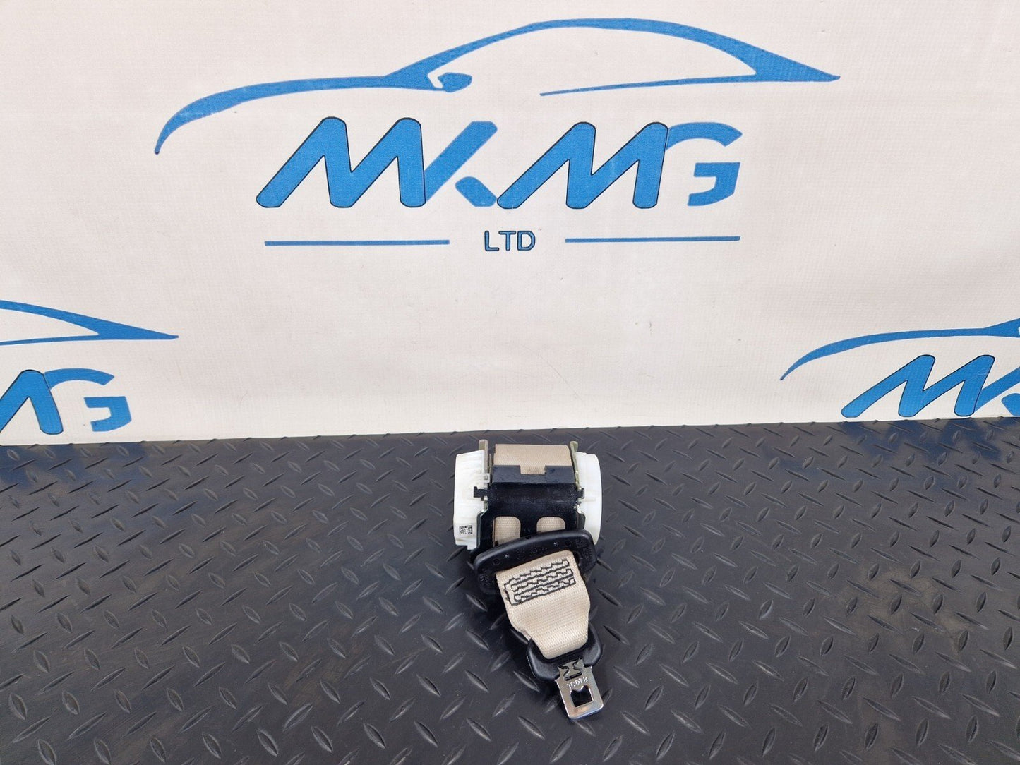 11-18 BMW 6 SERIES F06 REAR CENTER MIDDLE SEAT BELT 9242231