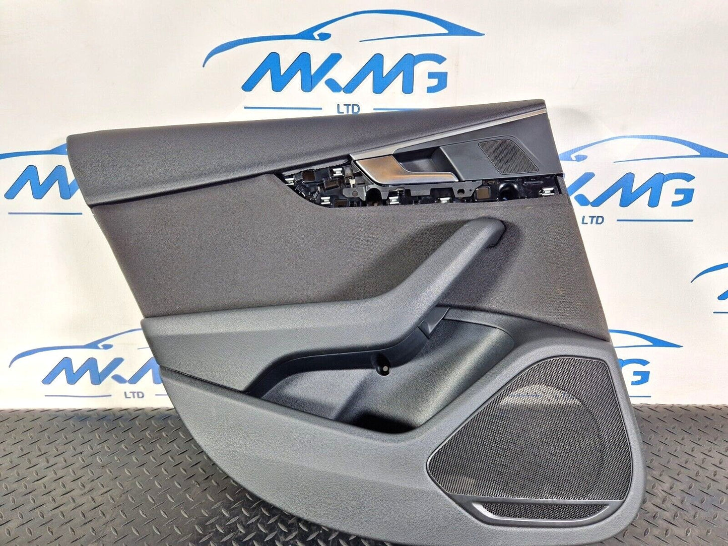 16-19 AUDI A4 B9 GENUINE REAR LEFT PASSENGER SIDE DOOR CARD PANEL 8W0868065