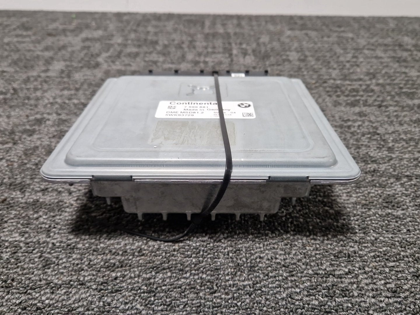 BMW 318i E90 Saloon 2.0 Petrol Genuine Engine Control Unit ECU 7599881