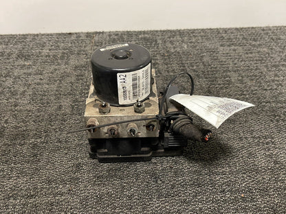 Vauxhall Astra MK3 (D)(61VO) Genuine 1.6 Petrol ABS Pump Control Module 13332613