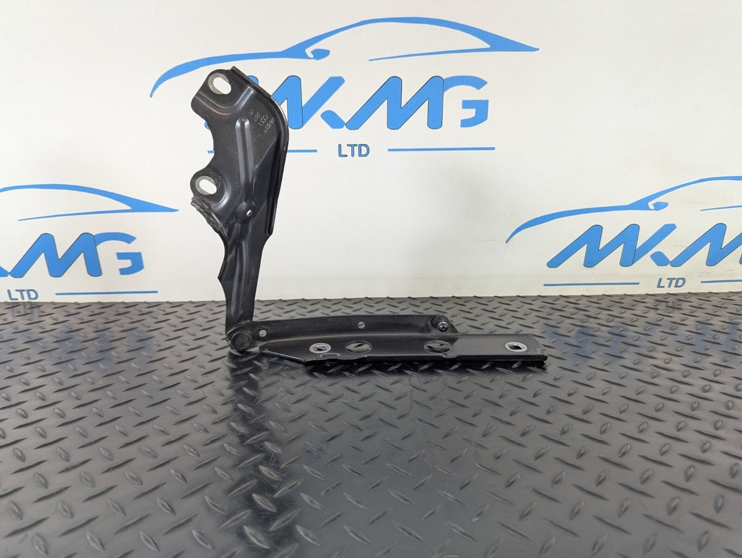 12-18 AUDI A6 C7 OEM FRONT HOOD BONNET DRIVERS RIGHT SIDE HINGE 4G8823302