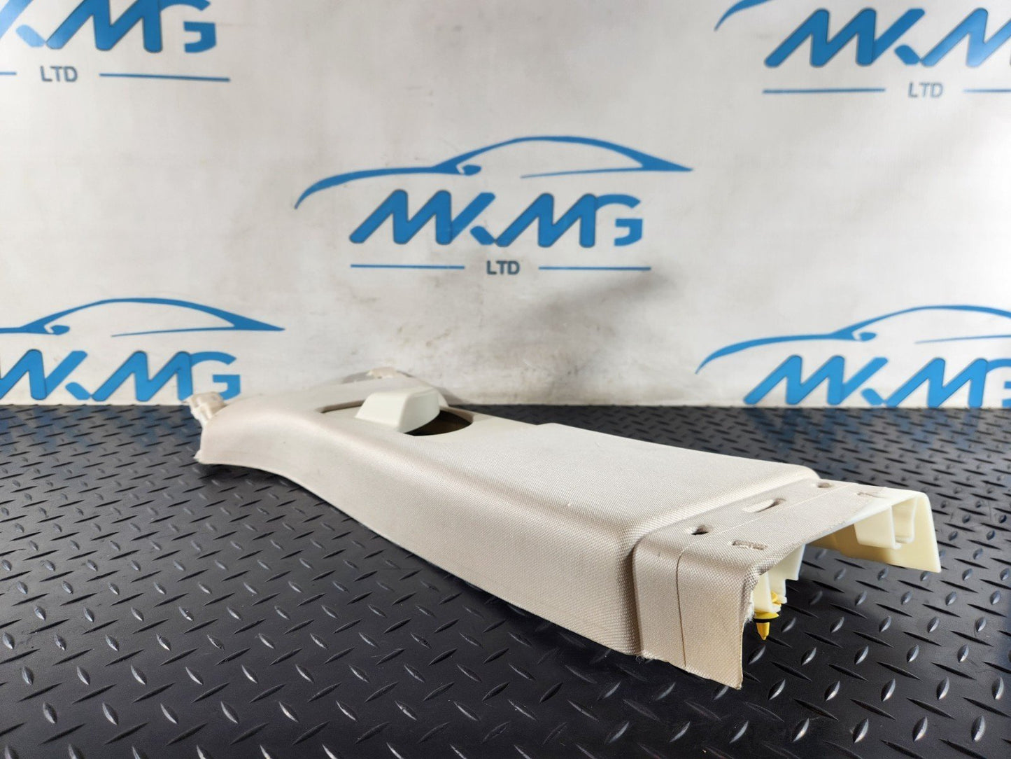 13-23 RANGE ROVER SPORT L494 UPPER LEFT B PILLAR TRIM COVER DK6224397A