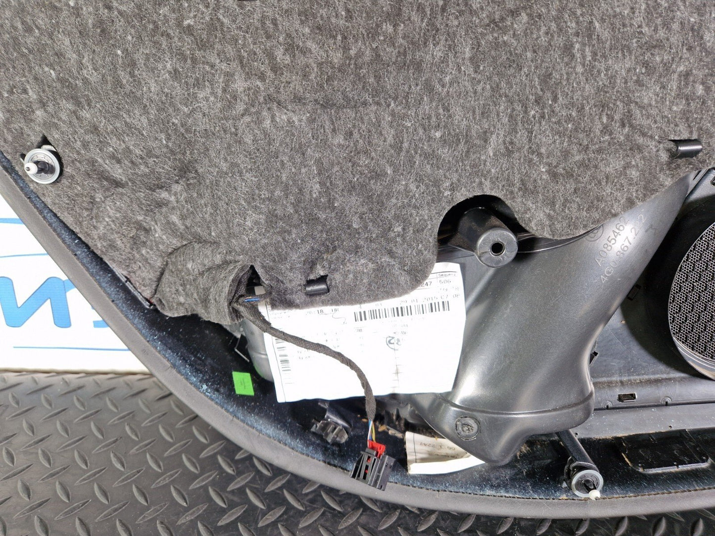 12-18 AUDI A6 C7 GENUINE REAR RIGHT SIDE DOOR PANEL CARD 4G0867306