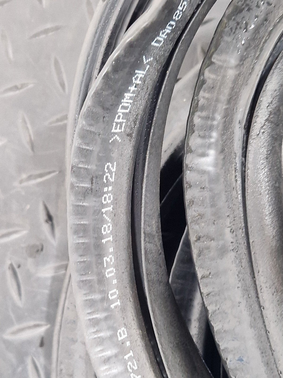 16-19 AUDI A4 B9 Rear Right or Left Door Rubber Seal 8W5833721B