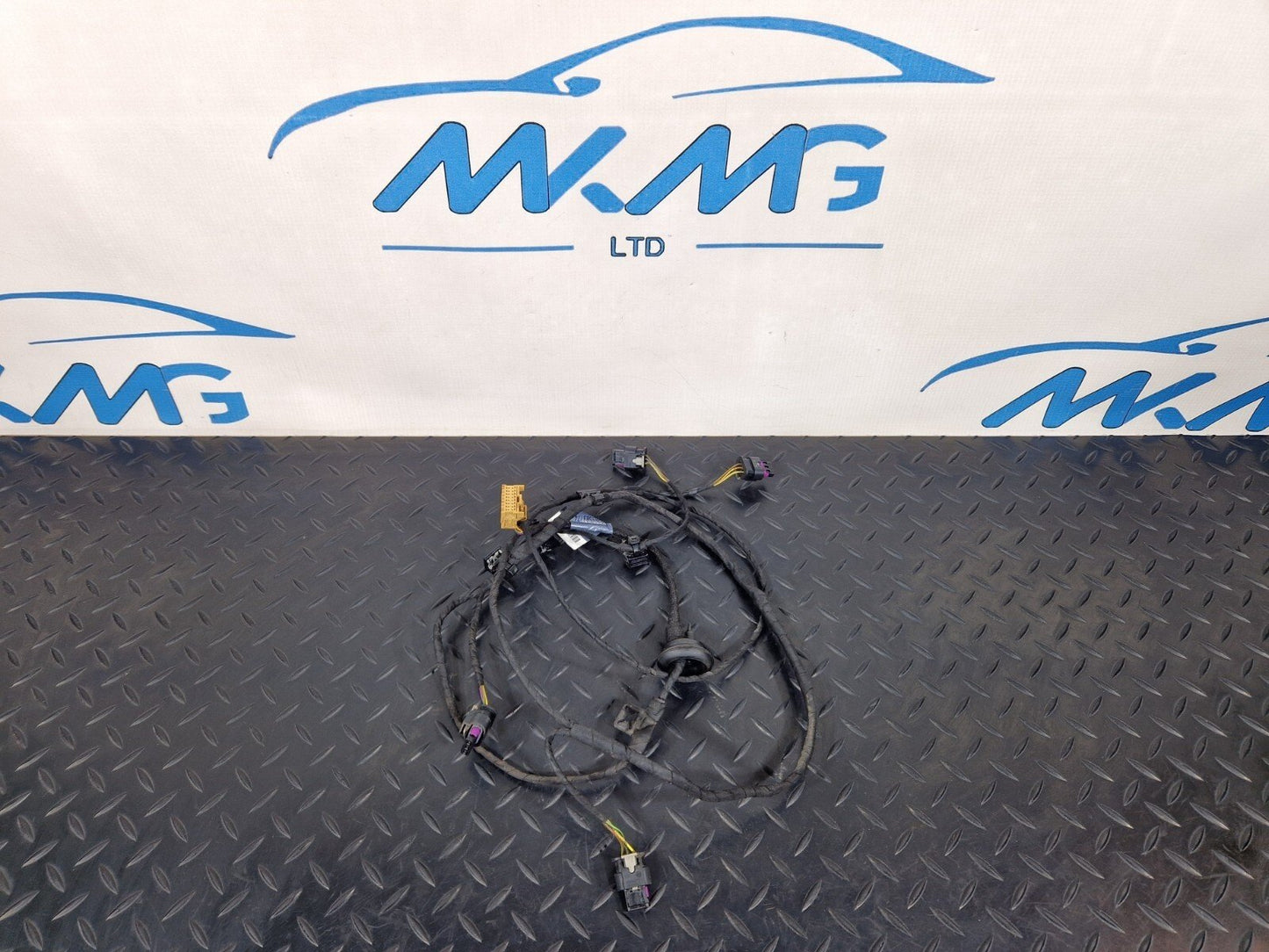 16-19 AUDI A4 B9 GENUINE REAR BUMPER PARKING SENSOR WIRING LOOM 8W0971104A