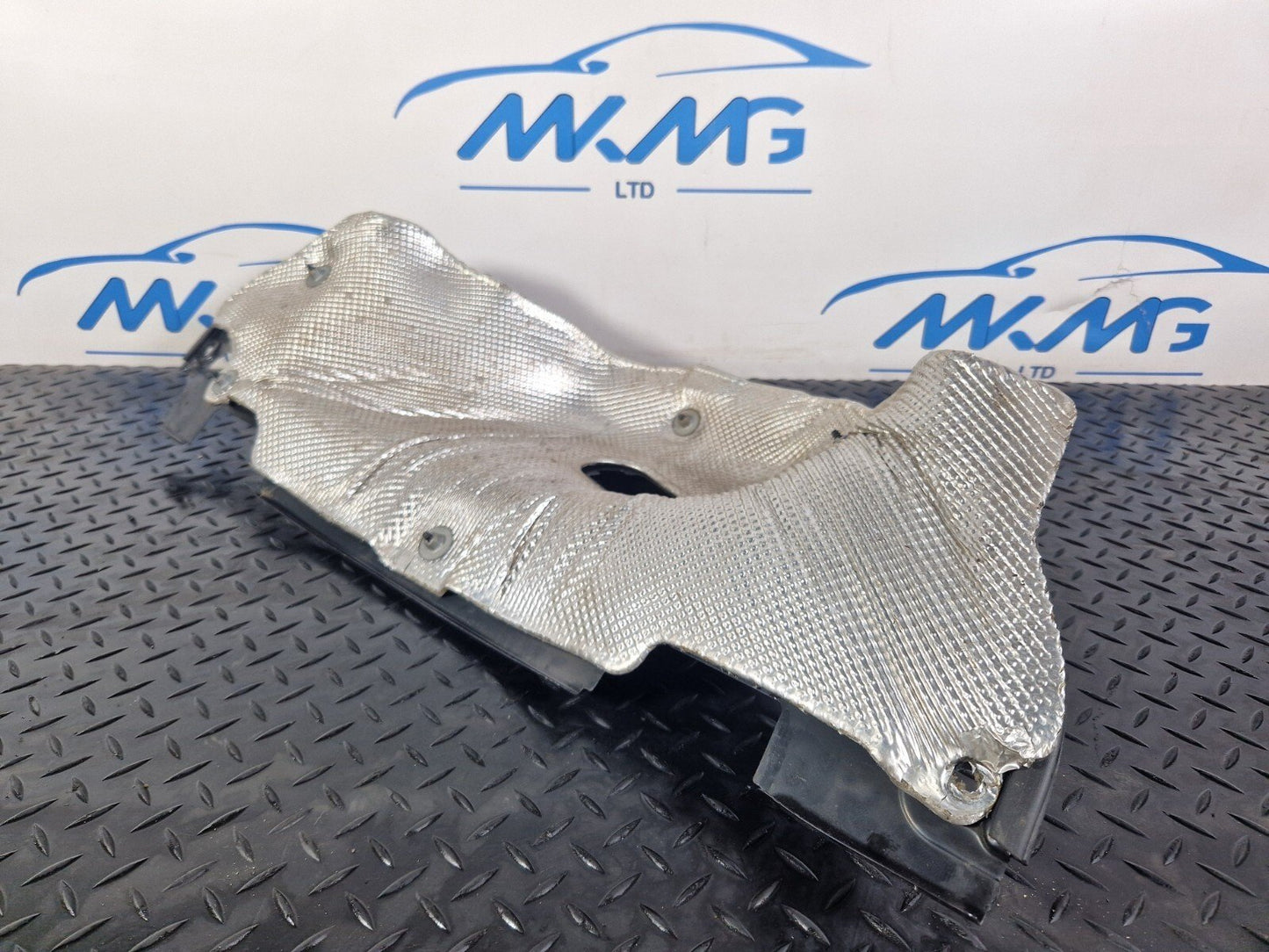 16-19 AUDI A4 B9 GENUINE BULKHEAD FIREWALL HEAT PROTECTION SHIELD 8W0819523C