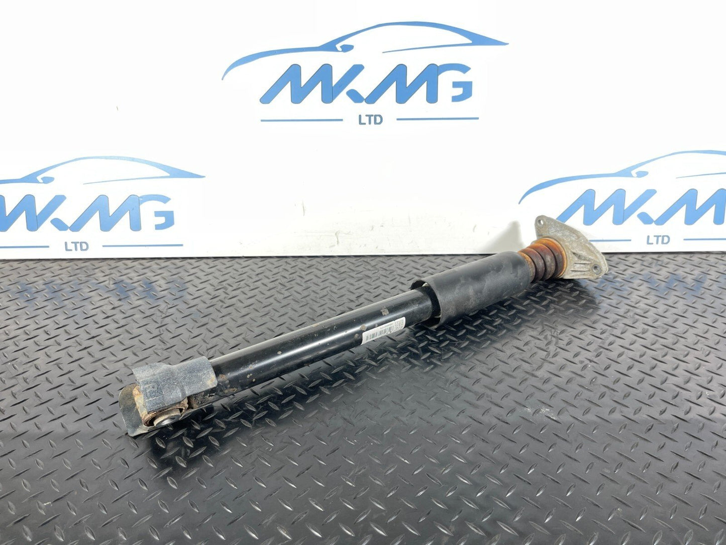 14-21 BMW 2 SERIES ACTIVE TOURER F45 O/S DRIVER SIDE RIGHT REAR SHOCK ABSORBER
